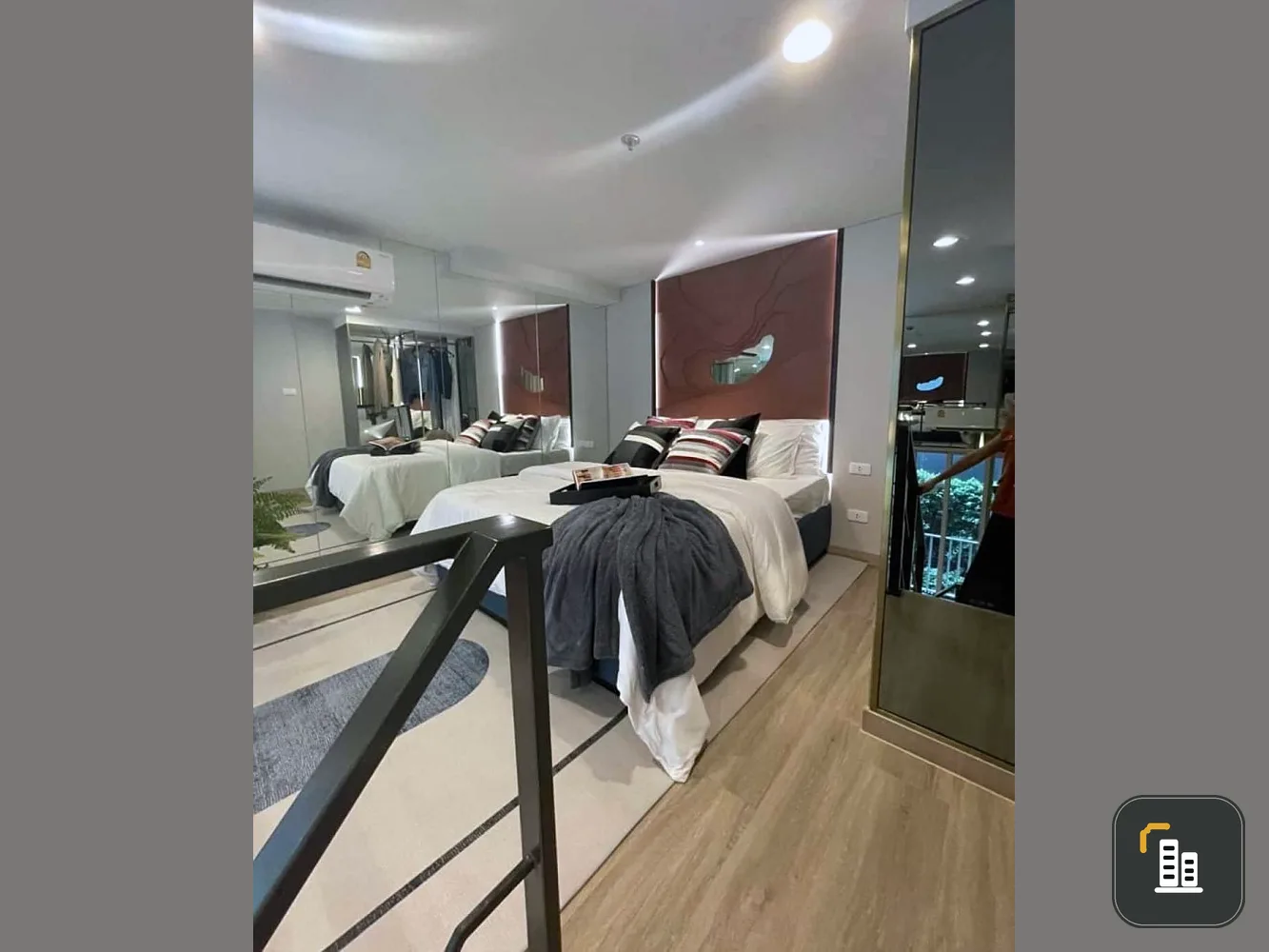 Down payment sale, Culture Thonglor, studio hybrid room, high floor (28th floor), good location, open view, very clear, very worth booking