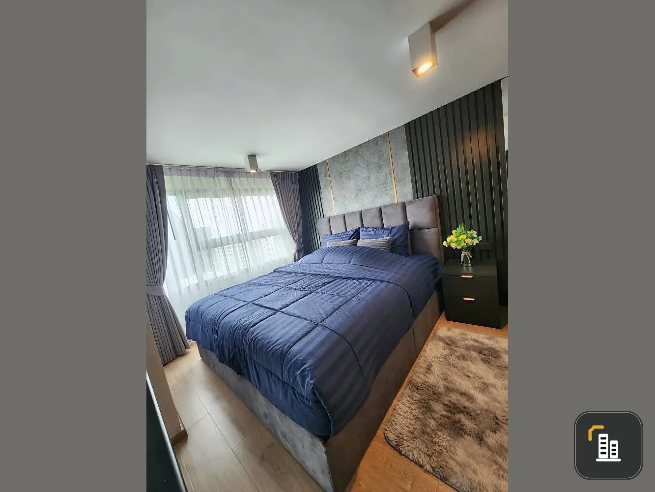 For rent: Ideo Rama 9 - Asoke, high floor, duplex room, well-decorated with built-in furniture. You'll regret it if you miss it.