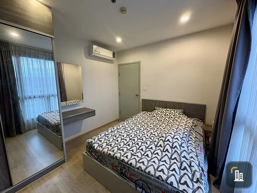 For sale: Ideo Sathorn-Tha Phra, large room, lots of usable space, fully decorated, feels like being at home. Don't miss it.