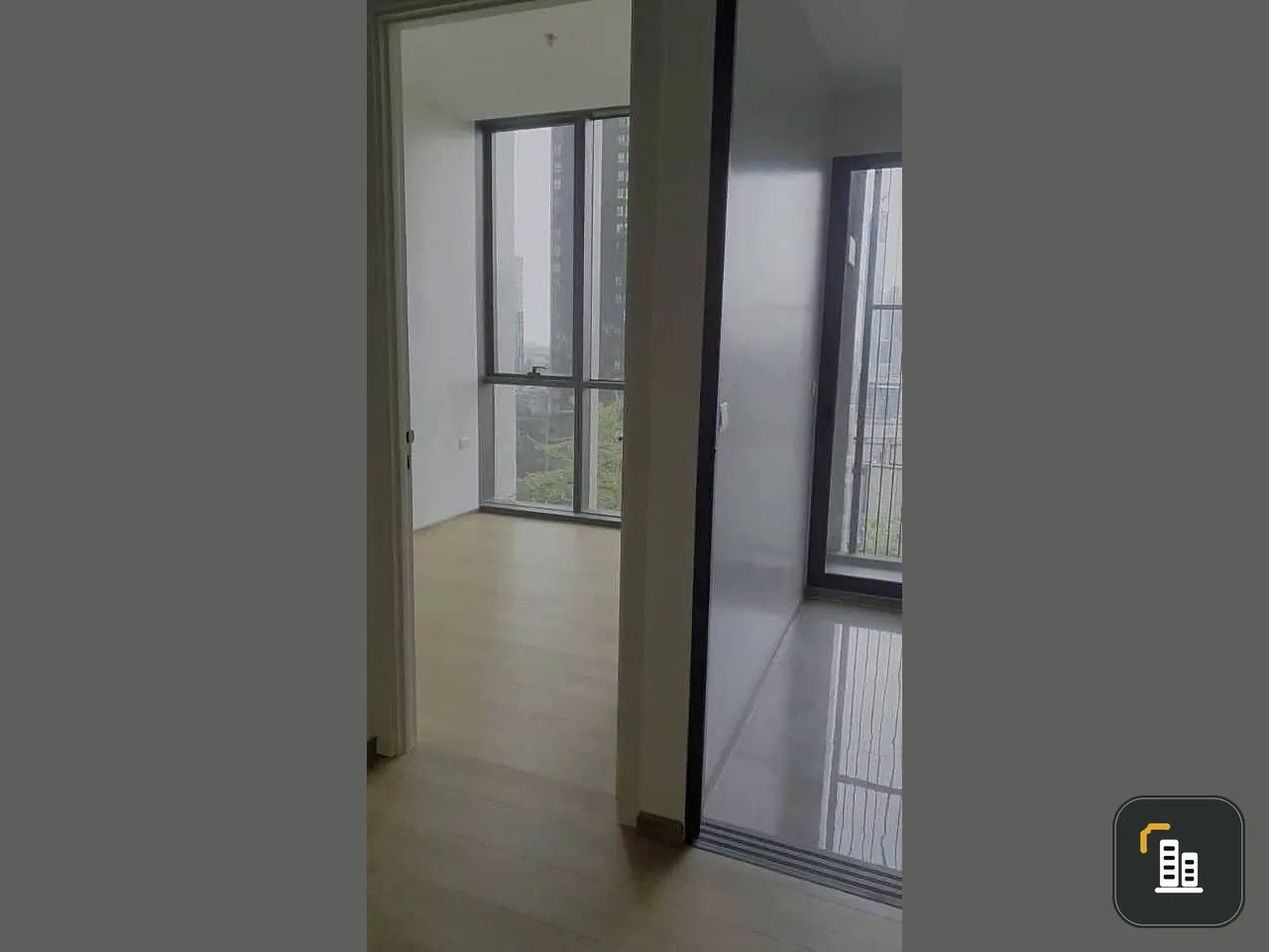 Urgent sale, Condo Wish Signature 2 Midtown Siam, empty room, room decorating lovers, don't miss out!