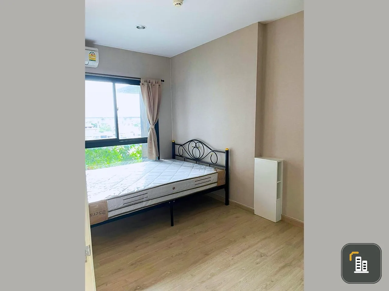 For sale: Condo The Parkland Phetkasem - Tha Phra, spacious room, great usable space. You must not miss it.