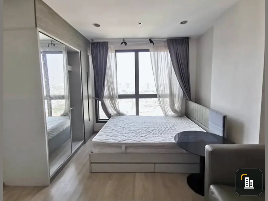 For sale Ideo Sathorn-Tha Phra, 28th floor, high floor, good view, fully furnished, book now, don't miss out.