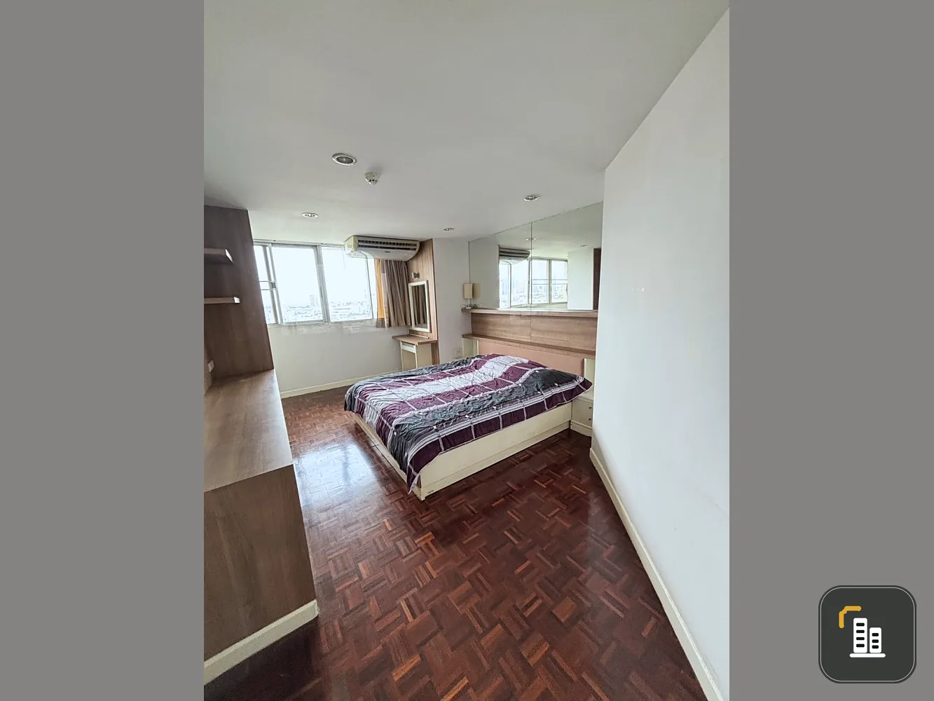 For rent Tai Ping Towers, spacious room, good usable space, with facilities, hurry to book now.