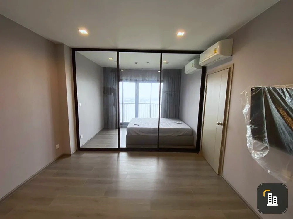 Urgent sale, The Politan Aqua, high floor, spacious room with facilities, can't miss booking.