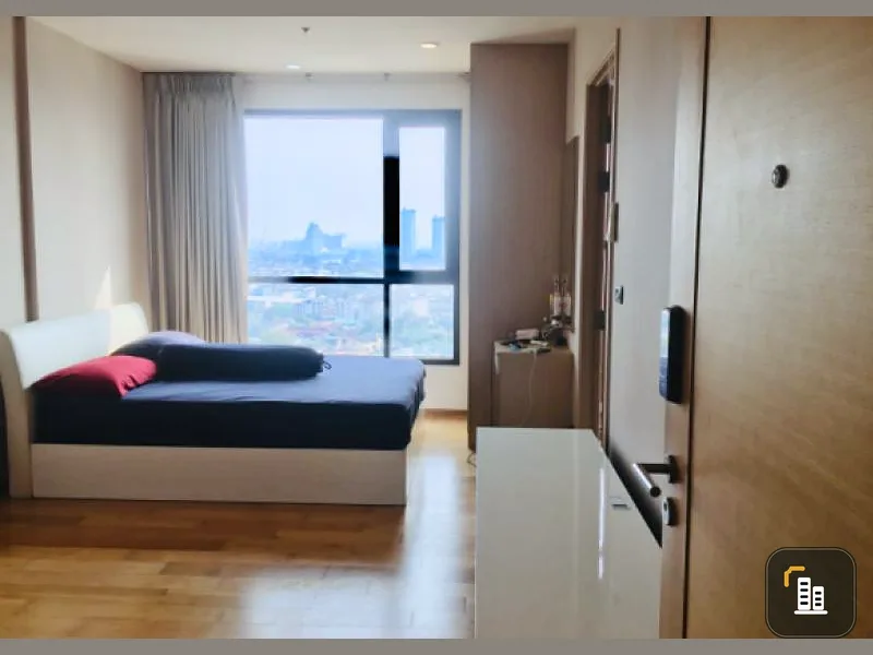 Condo for rent, Fuse Sathorn-Taksin, nice room, view of the Chao Phraya River, no block, clear and airy, don't miss it.