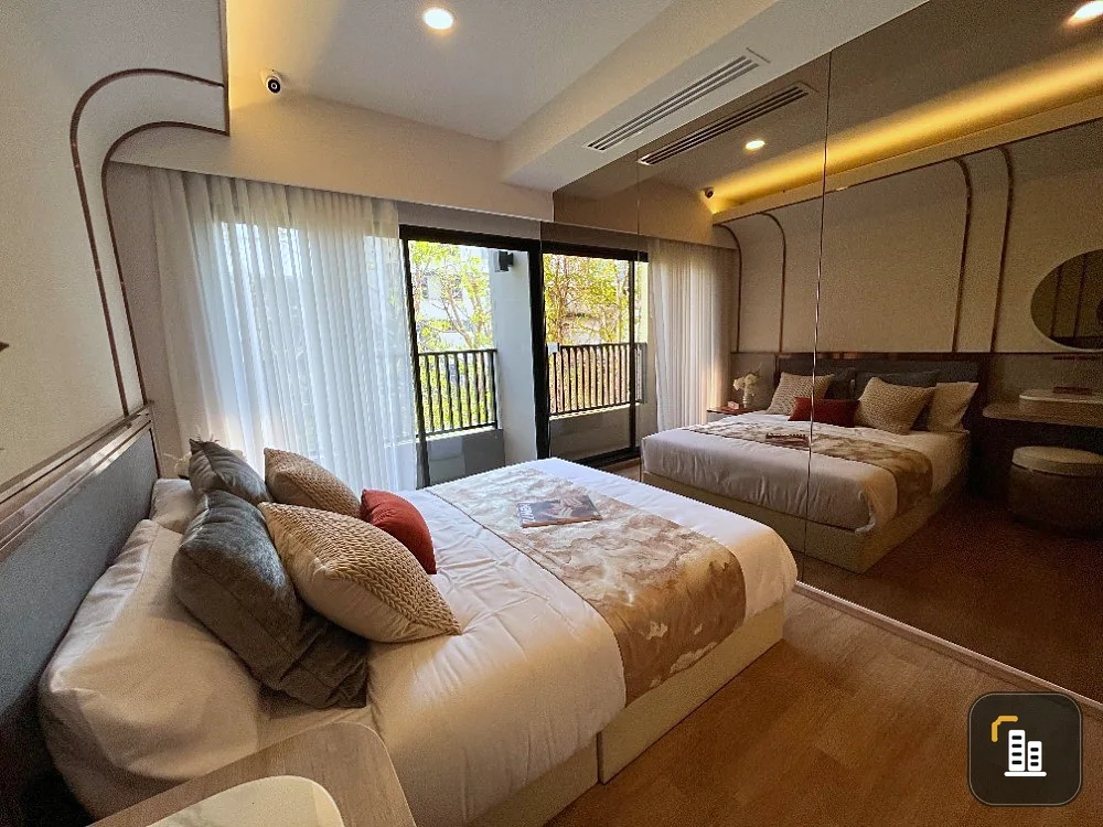 Selling down payment, So Origin Siriraj, 14th floor, Simplex room, spacious, great view, hurry and become the owner.