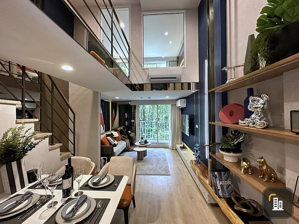 Selling down payment, Culture Chula, high floor, spacious room, not hot, airy, comfortable, get a view of Lumpini Park, hurry and reserve before it's