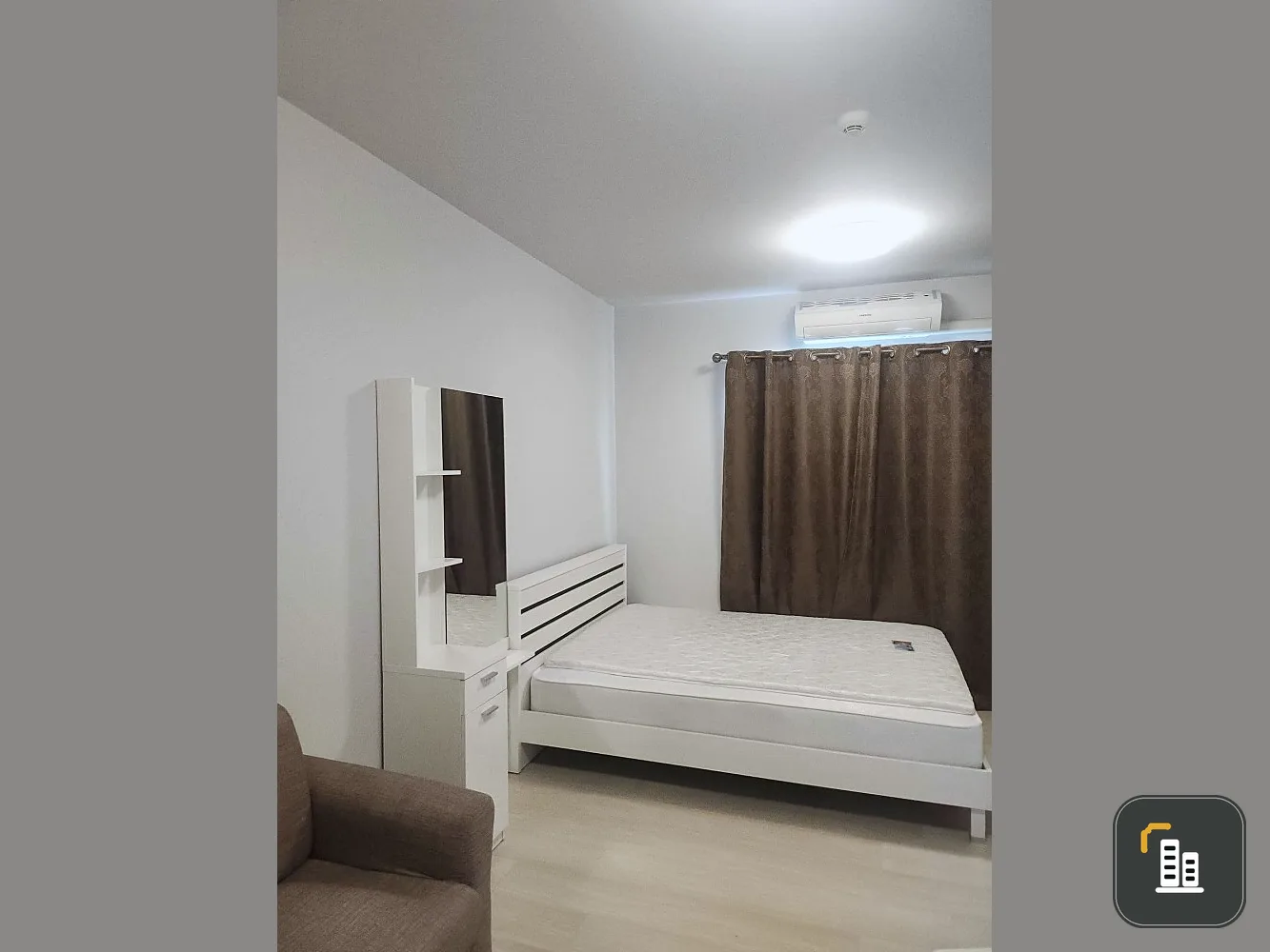 Urgent sale, Union Ramkhamhaeng-Seri Thai, 5th floor, studio room, bright, comfortable, fully furnished, good like this, reserve now.