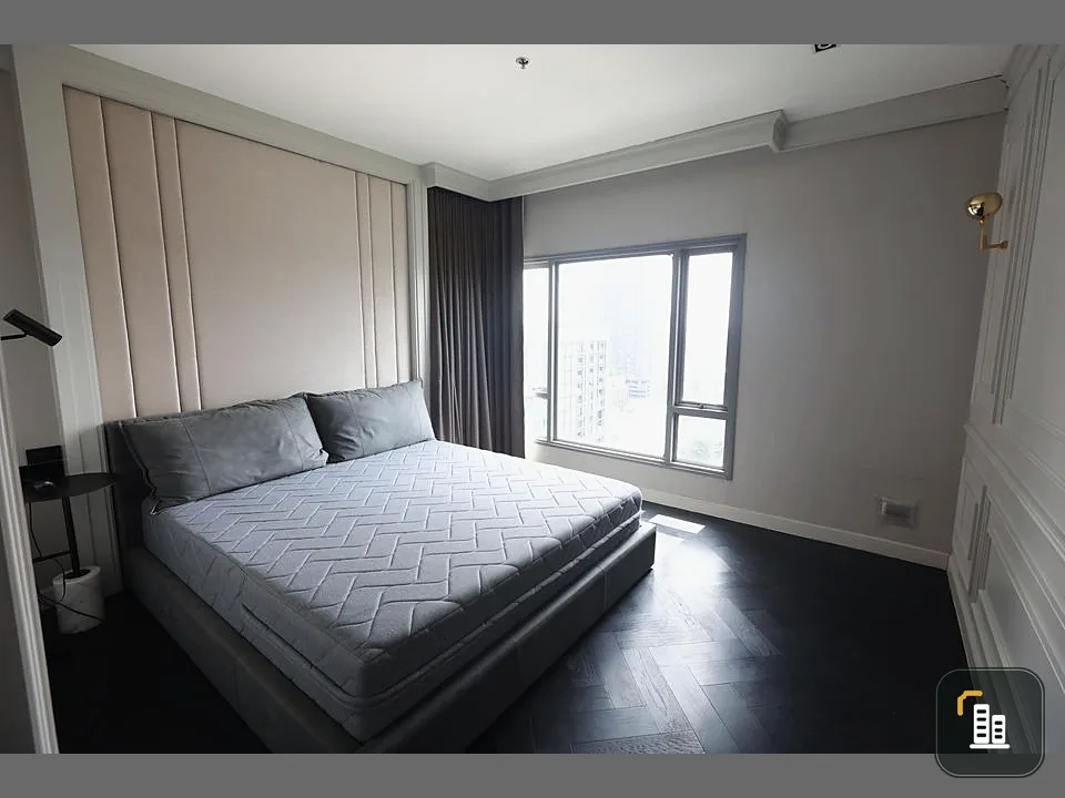 Condo for rent, The Crest Sukhumvit 34, beautifully decorated room, well-built, complete in one place, hurry and reserve now.