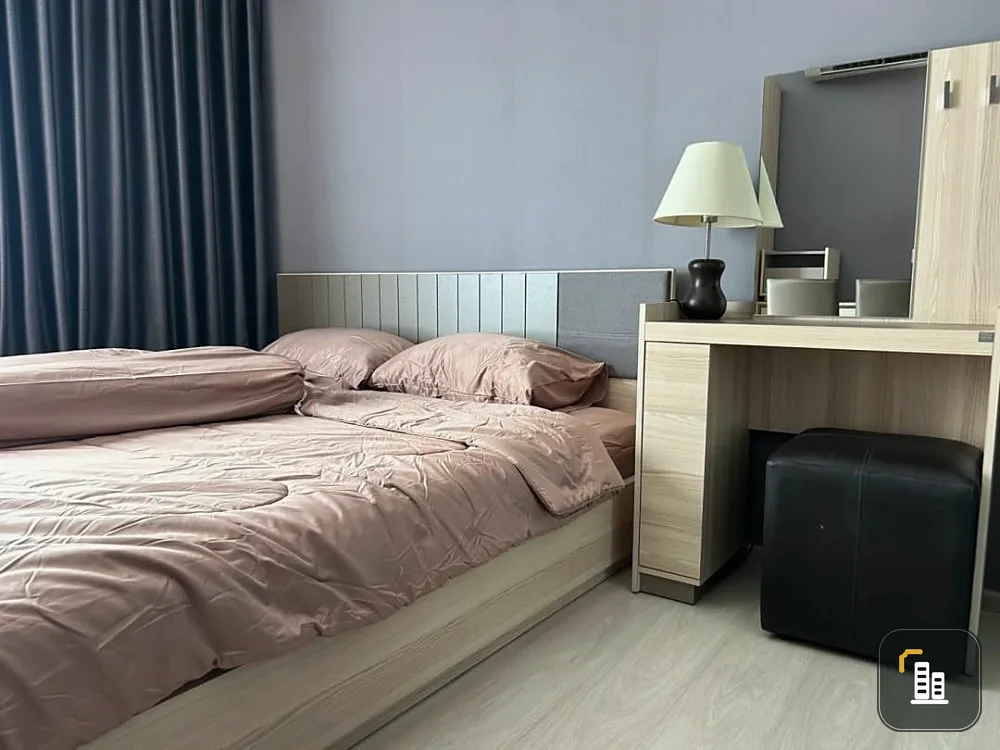 Urgent sale! Life Asoke, a nice room, well separated, great price. I must say you must not miss it.