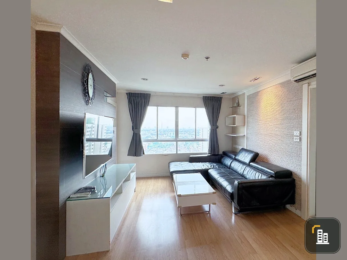For sale: Lumpini Park Pinklao, 28th floor, spacious room, fully furnished, beautiful, comfortable to live in. Interested in owning one? Hurry and res