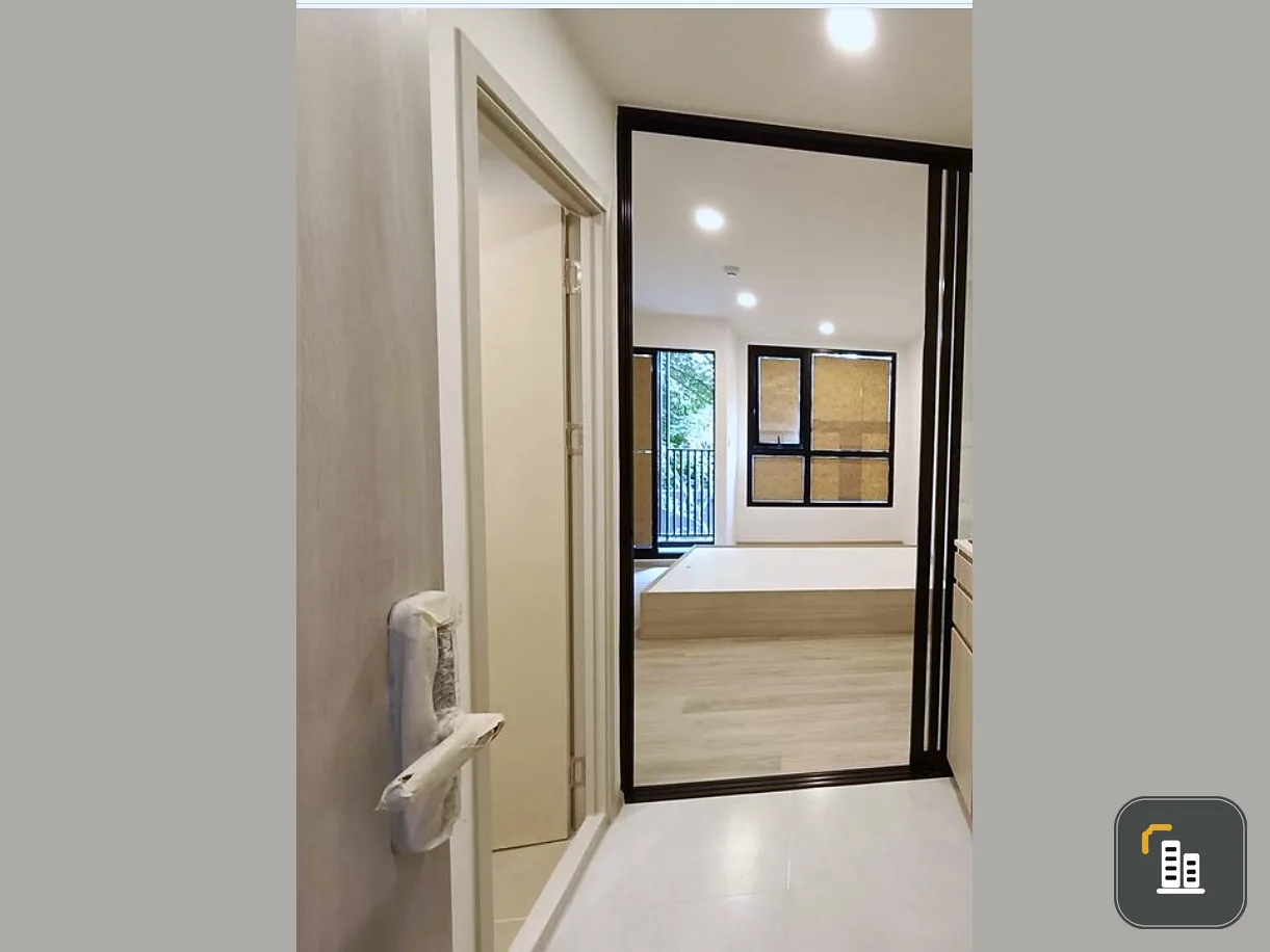 Down payment sale: Origin Play Sri Udom Station, 1 bedroom, 1 bathroom, 2nd floor, not high, good price, buy now, don't miss out.