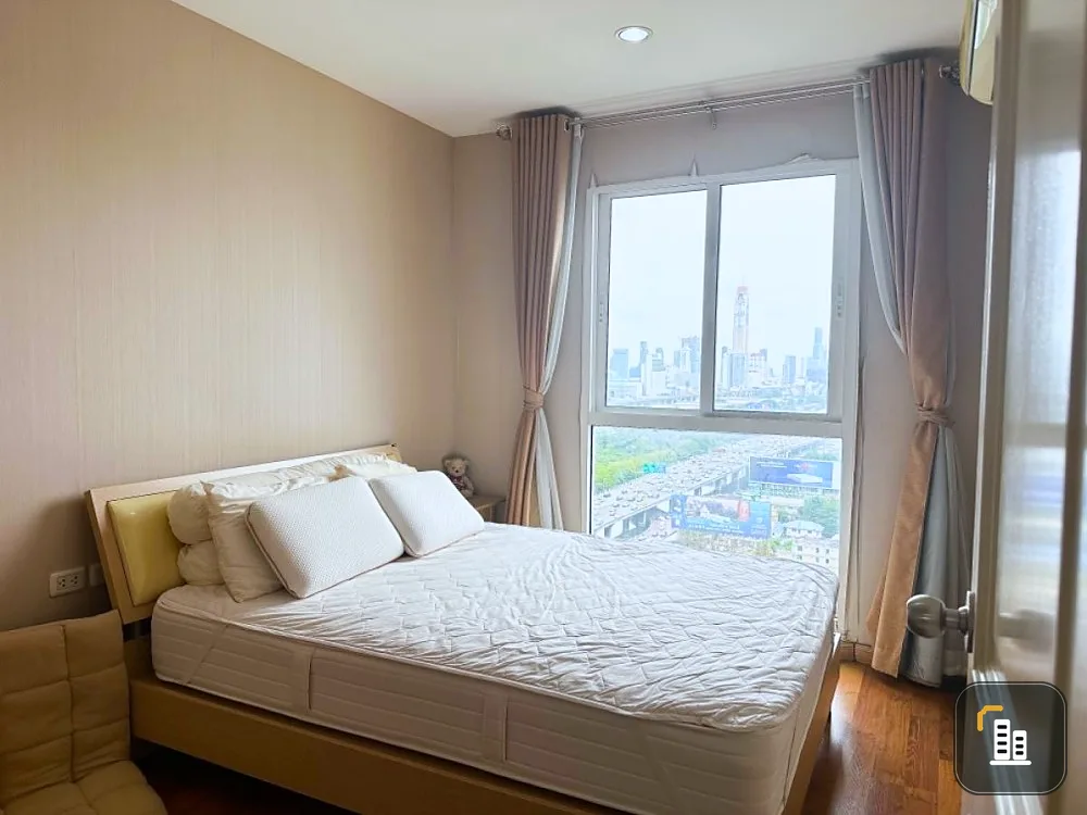 For sale: The Mark Ratchada - Airport Link, high floor, bright room, spacious, very beautiful view, if you don't book, you'll miss out.