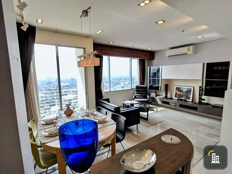 For rent, Villa Sathorn, 2 bedrooms, 3 bathrooms, 105 sq m., beautiful interior, very luxurious, do not delay, hurry to move