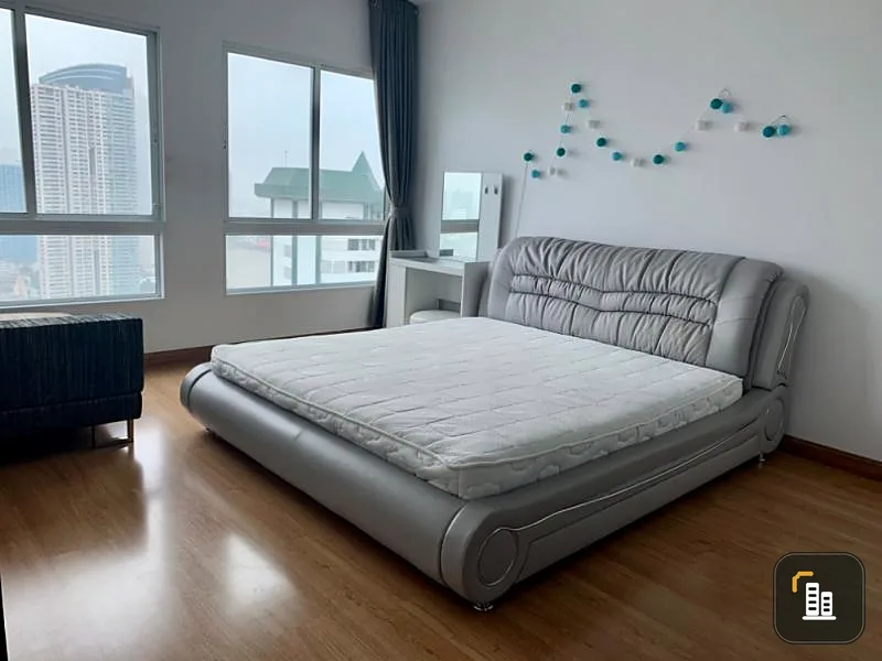 For rent, Supalai River Resort, spacious room, comfortable, high floor, beautiful river view, not blocked by buildings, rent immediately