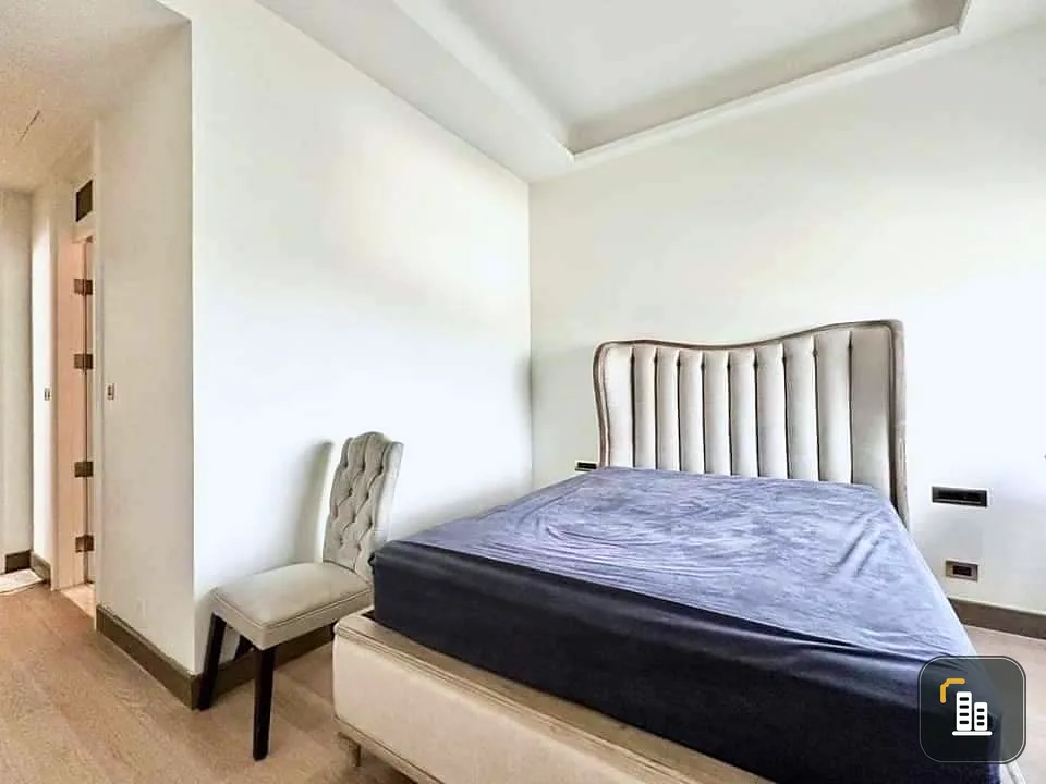 For sale: The Residences at Mandarin Oriental Bangkok, spacious room, ready to move in, interested in owning, reserve now.