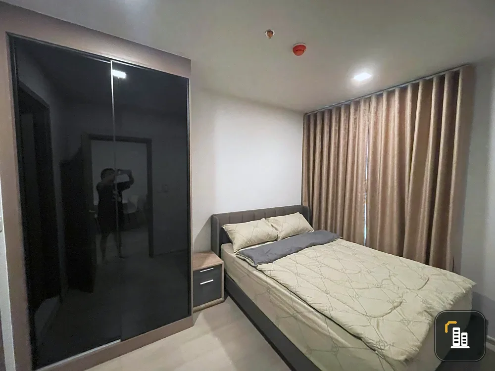 For rent: Life Phahonyothin-Lat Phrao, 14th floor, corner room, quiet, comfortable, not cramped, easy to find food, hurry and move in!