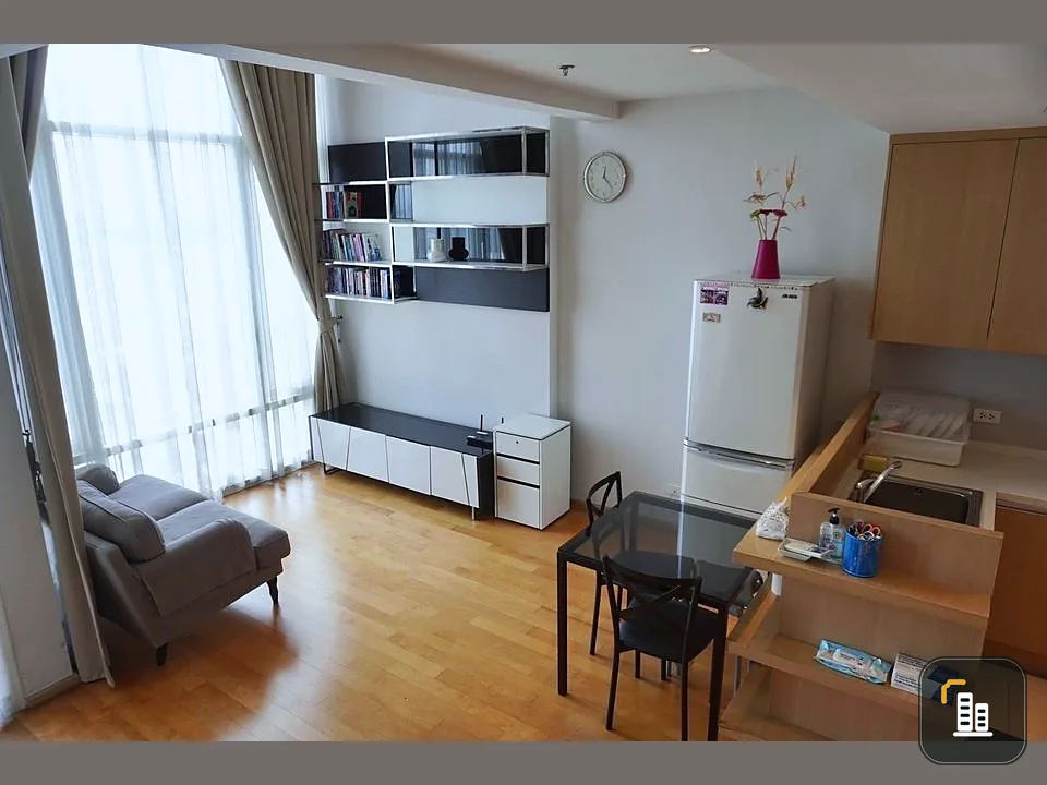 For sale: Villa Ratchadevi, 21st floor, very high floor, has built-in furniture, with a large kitchen, just bring your own luggage and you can move in