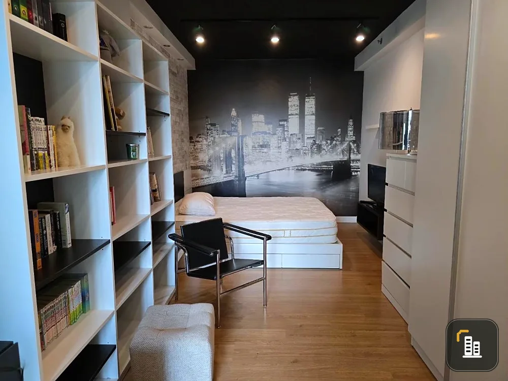 For sale Supalai Park Ratchayothin, 11th floor, fully furnished room, ready to move in, reserve now, don't wait.
