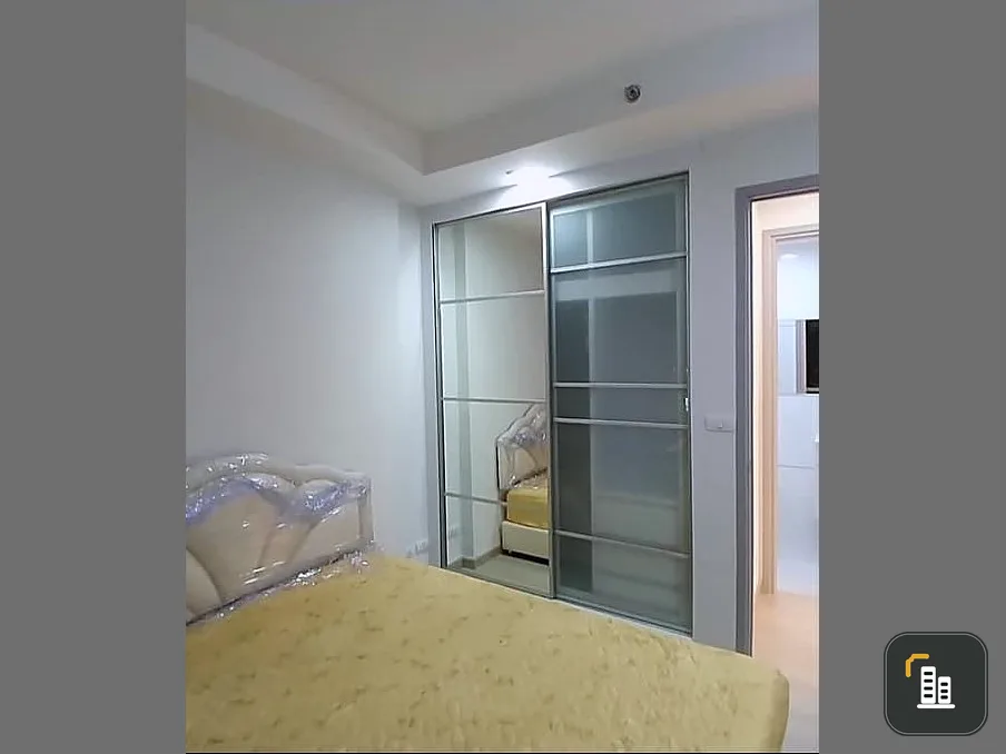 For sale: True Thonglor, 26th floor, open and airy view, full view of the canal and city, fully furnished with electrical appliances, very worth booki