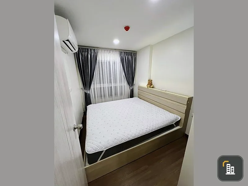 For sale: Chewathai Hallmark Charan 13, fully furnished room, ready to move in immediately. Reserve now, don't wait.