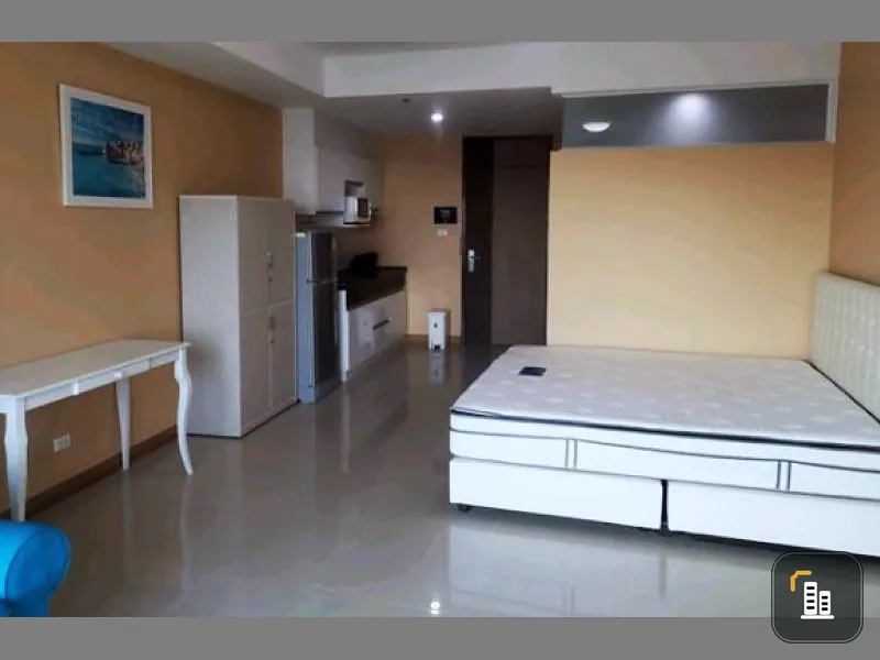 For rent Supalai River Resort, studio room, decorated in front everything is complete Ready to move in. Hurry up.