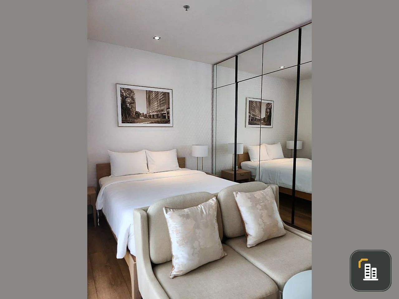 For rent: Park 24 Origin Phrom Phong, Studio Plus room, beautifully decorated, fully furnished, must reserve now!