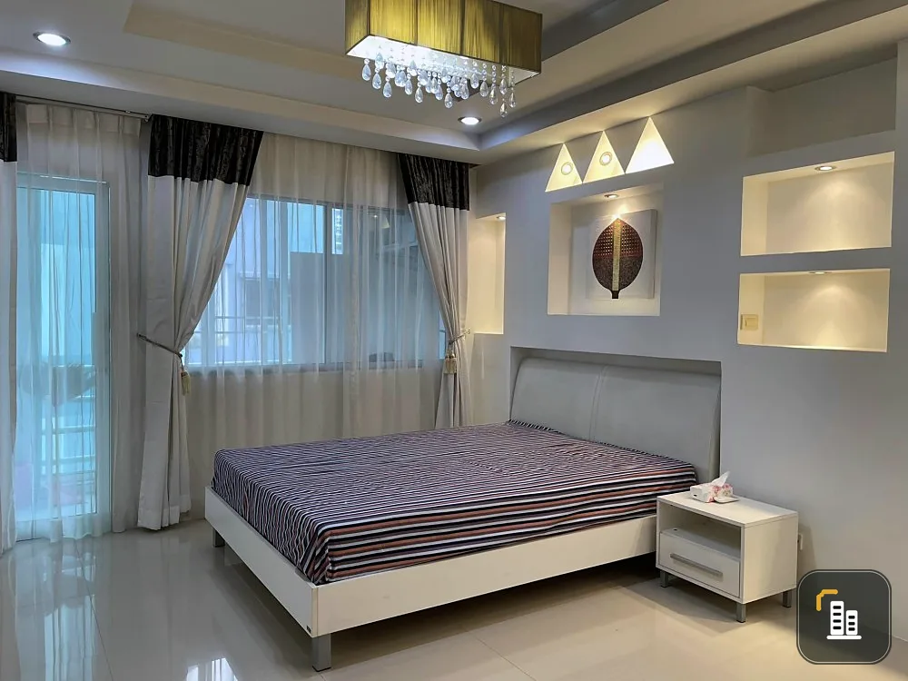 For sale, for rent, Ratchada Prestige, Lat Phrao 48, beautifully decorated with sunken ceiling, large glass panels, built-in with lots of storage spac