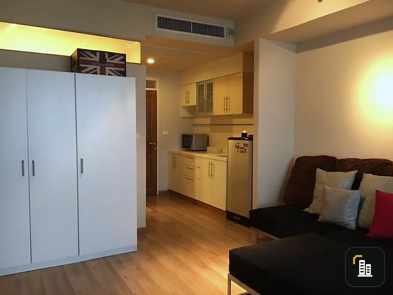 Condo for sale, Supalai River Place, studio room, Sathorn view, fully furnished, ready to move in. Everything is complete. Hurry up.