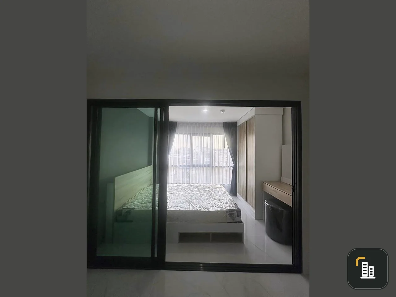 Condo for rent, The Midtown Chaengwattana, fully furnished, just drag your bags and move in.