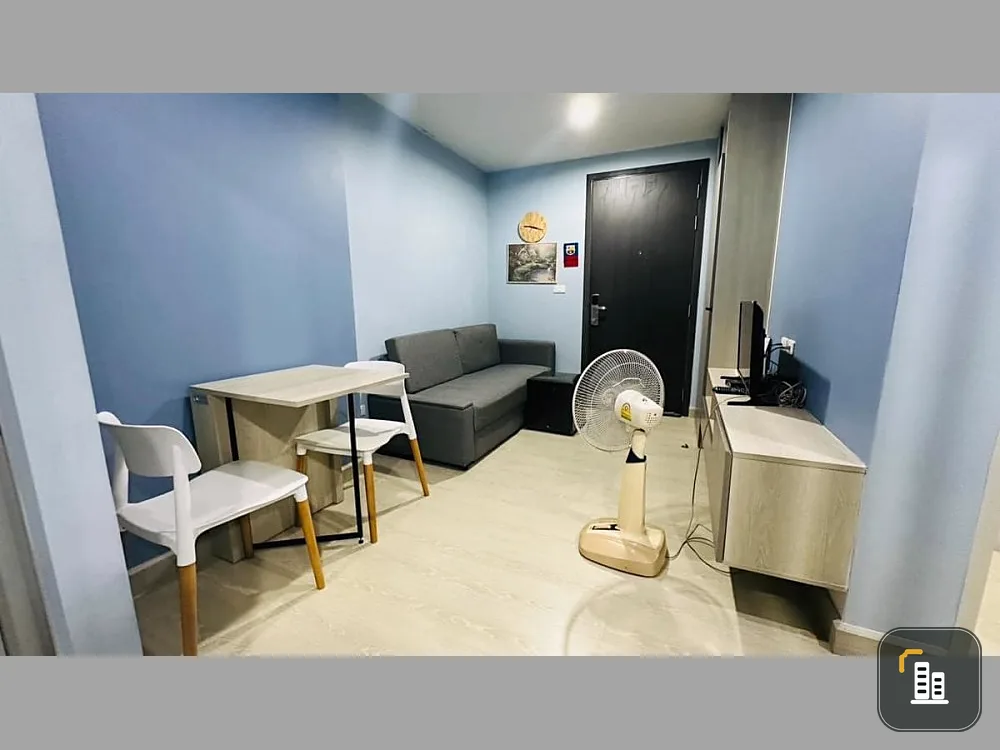 For sale, for rent, Niche ID Sukhumvit 113, pool side, light blue tone room, looks comfortable to the eyes, comfortable to live in, book now.