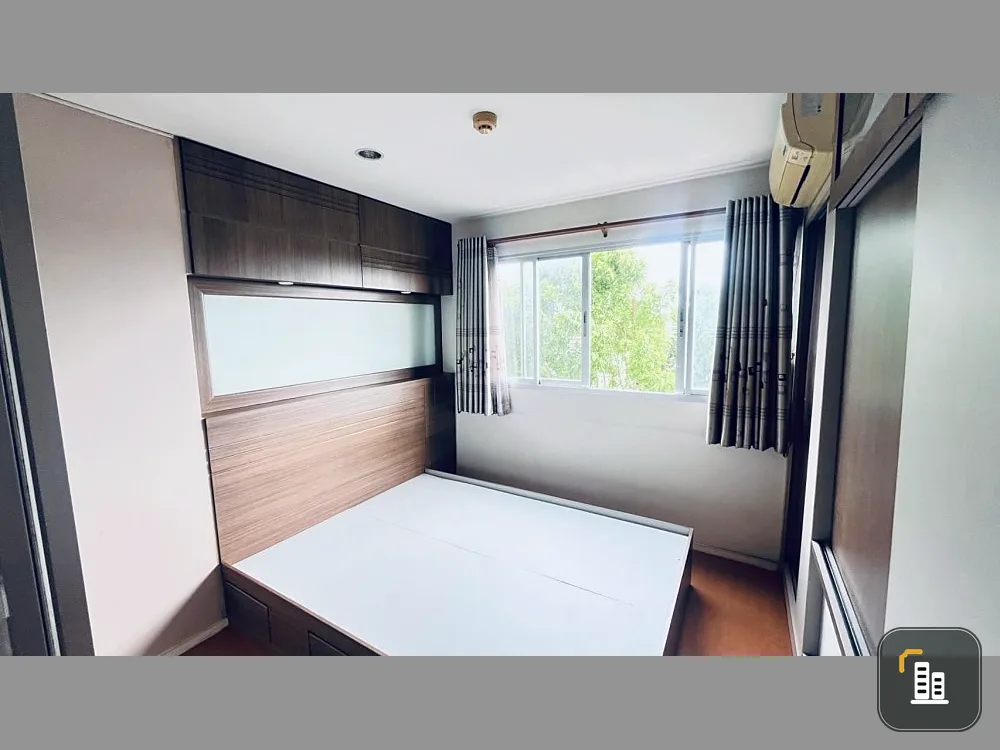 For sale: Lumpini Condo Town Ramintra-Lat Phrao, fully furnished, no room opposite, must reserve now.