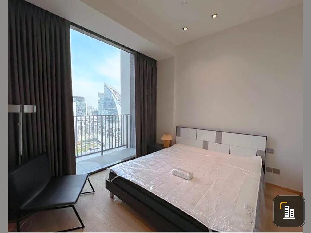 Condo for rent 28 Chidlom, high floor, very spacious room, fully furnished, beautiful view, you should not miss it.