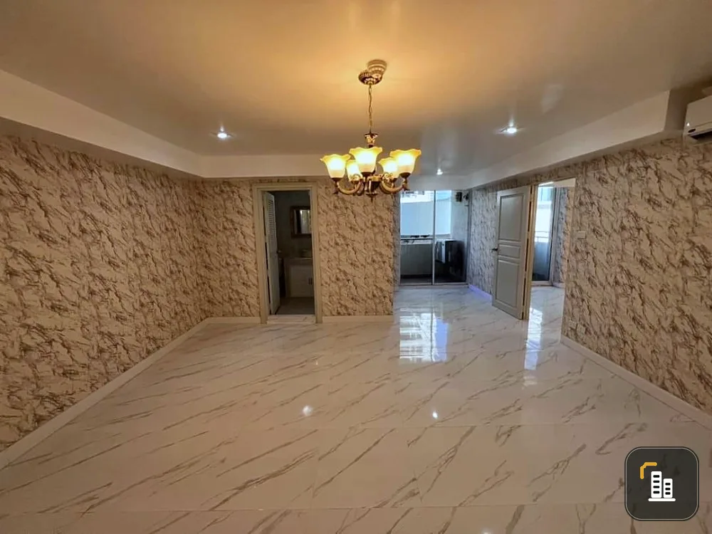 For sale rent Supalai Place, Sukhumvit 39 Duplex 4 bedrooms, 4 bathrooms, suitable for families.