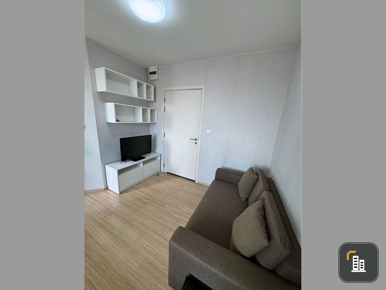 For sale: Fuse Sense Bang Khae, corner room location, open space in front of the room, not colliding with anyone, not crowded, book now without hesita