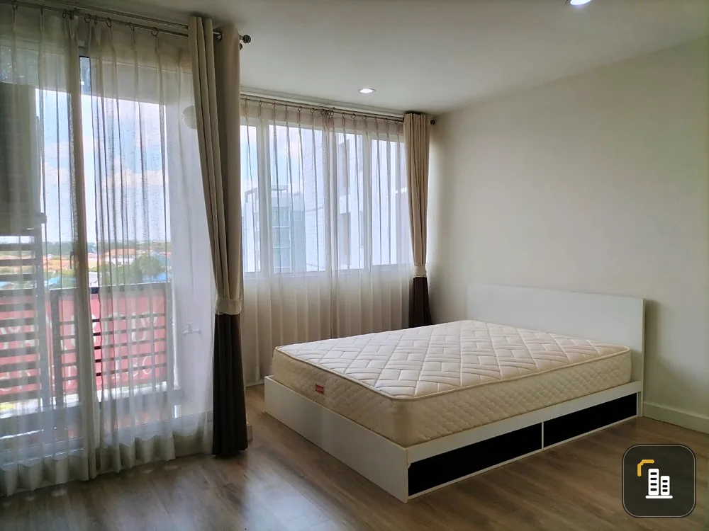 For sale, for rent, Sammakorn S9 Condominium, 7th floor, corner room, not crowded, suitable for relaxation, can't miss booking.