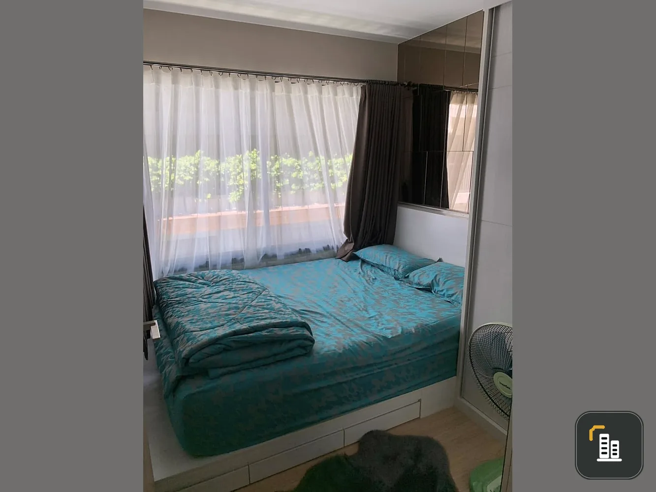For rent: Elite Salaya, 4th floor, corner room, spacious, beautifully decorated, comfortable to live in, with built-in furniture throughout the room.