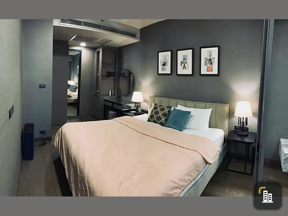 For rent: Siamese Exclusive Queens, beautiful view of Benjakitti and Asoke Park, decorated in relaxing gray tones. Hurry and book now.