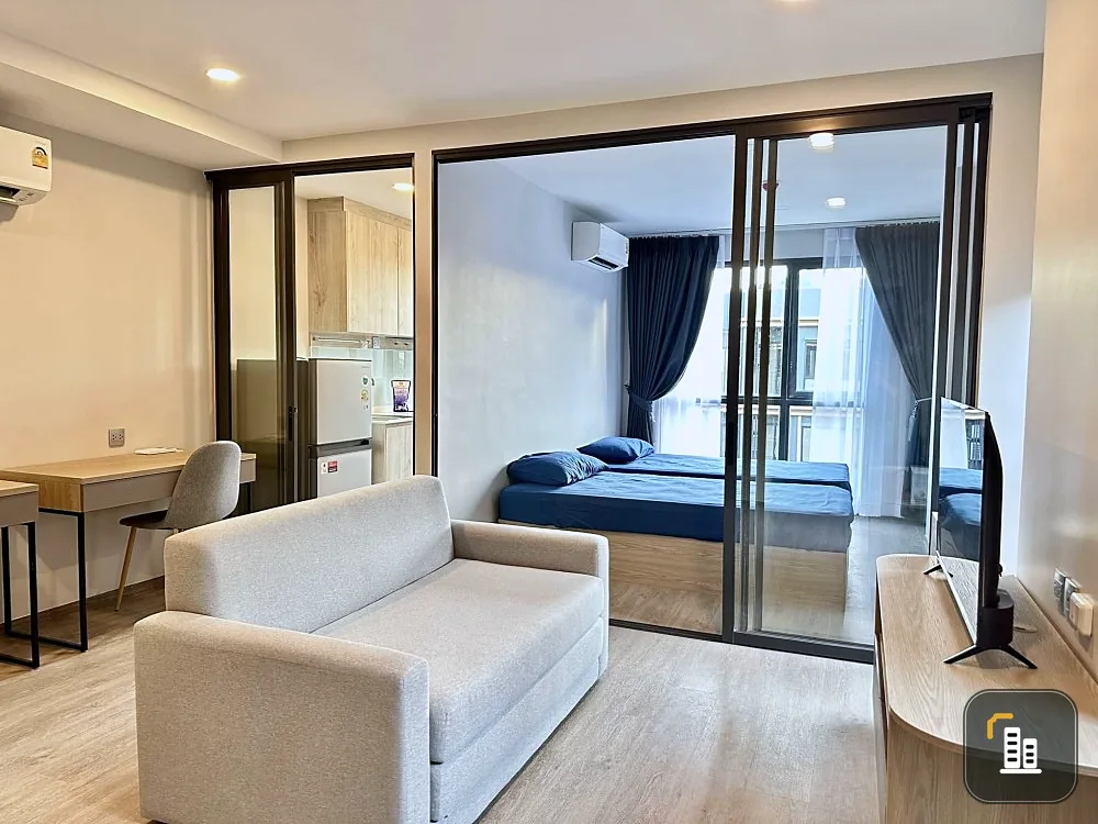For rent: Salaya One Residence, 8th floor, corner room, spacious, with amenities, book now!
