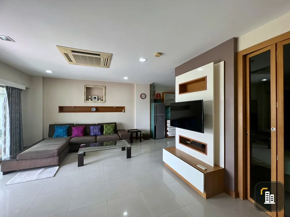 Urgently for rent, Ari Place Condo, spacious room, worthwhile usable space, you shouldn't wait, hurry up and reserve now.