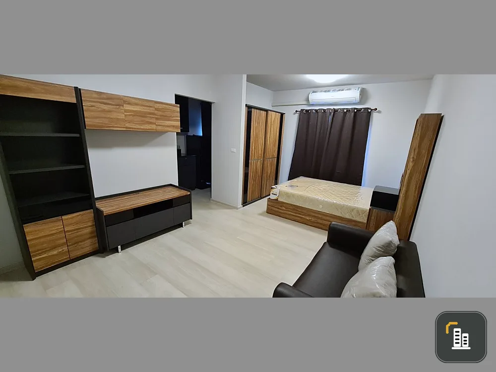 For sale, for rent, Unio Ramkhamhaeng-Seri Thai, bright and comfortable room, nice decoration, fully furnished, don't miss it.