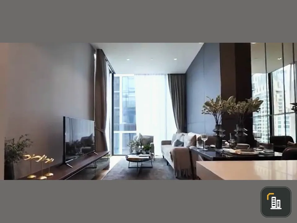For sale 28 Chidlom 2 bedrooms, fully furnished, ready to move in, 39th floor, very high, great view, cool breeze, interested, book now.