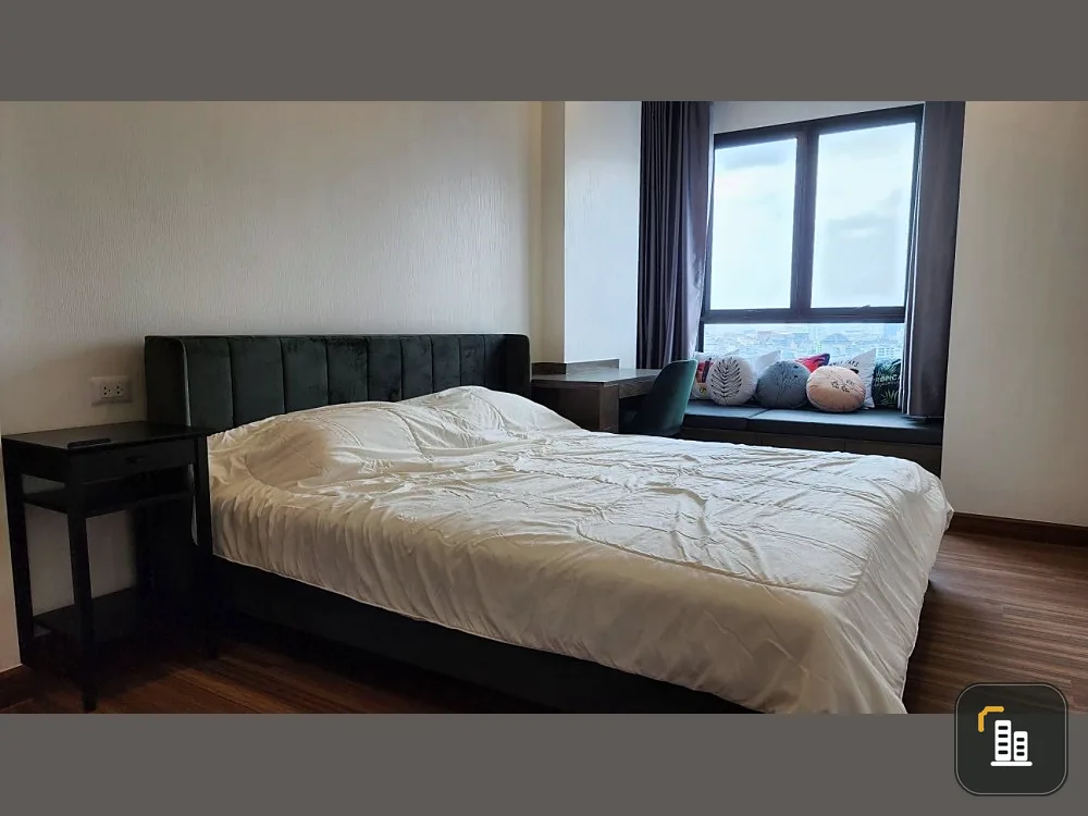 For sale: Supalai Premier Charoen Nakhon, 16th floor, large room, beautifully decorated, great view. Interested? Reserve now!