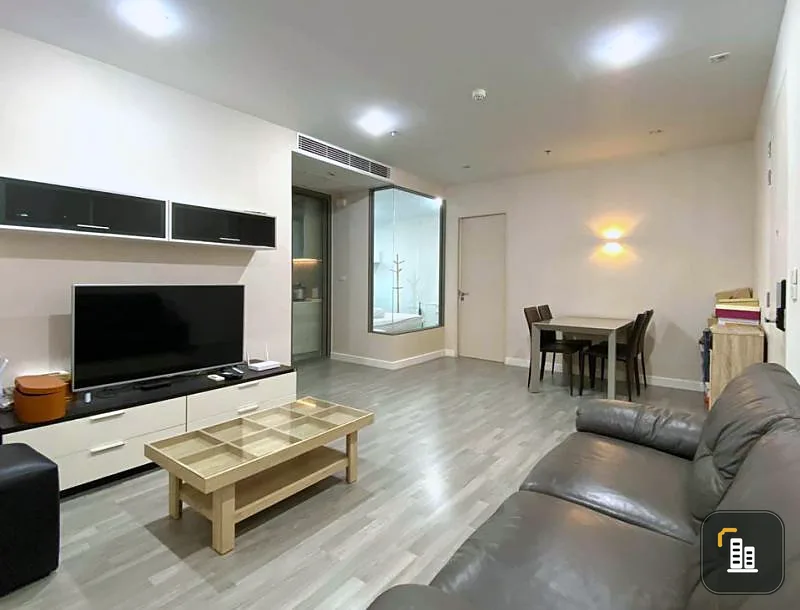 SALE The Room BTS Wongwian Yai, beautiful room, fully furnished, furniture and electrical appliances. ready to move in