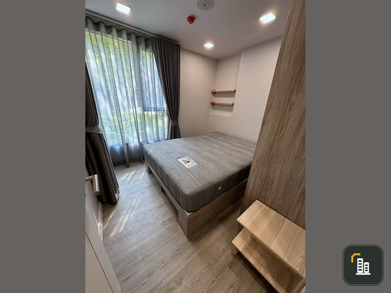 For rent: Kave Town Colony, a nice room with complete furniture and appliances. Reserve now, don't wait.