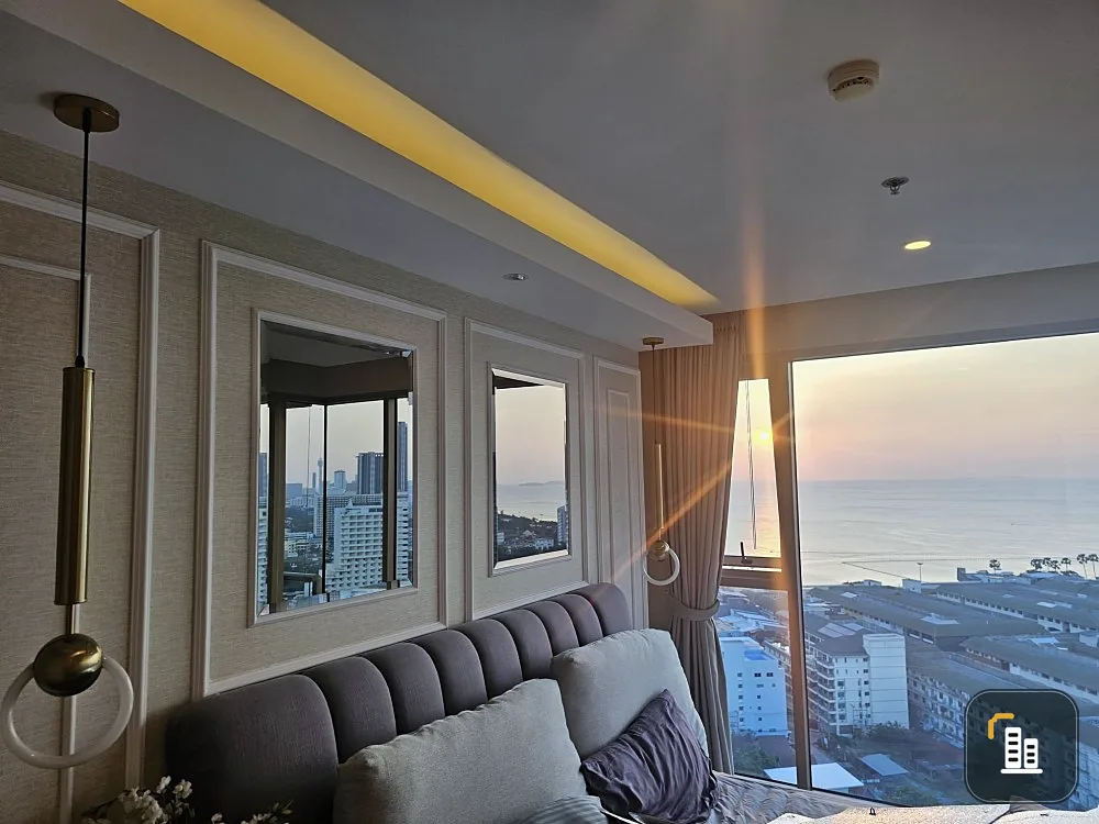 For sale The Riviera Jomtien Pattaya (Jomtien) high floor, sea view, city view, fully furnished