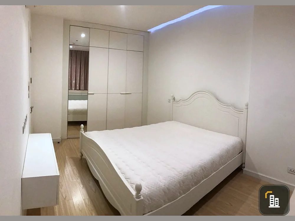 Urgent sale, TC Green Condo, Rama 9, nice room, 17th floor, high view, complete here, must hurry to reserve now.