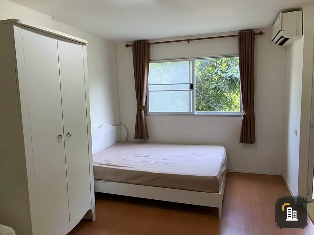 For sale: Lumpini Condo Town Chonburi - Sukhumvit, 2nd floor, bright room, fully furnished, great price, reserve now.