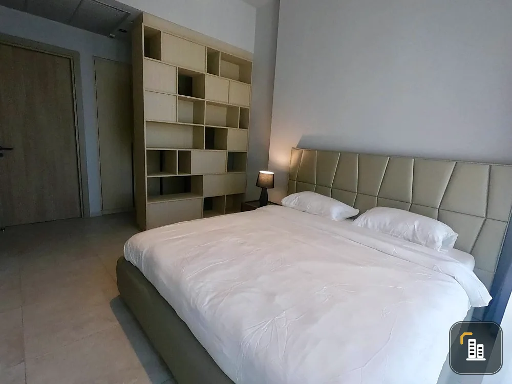 For sale: The Loft Asoke, large room, lots of usable space, fully furnished, if you don't book, you'll really miss out.