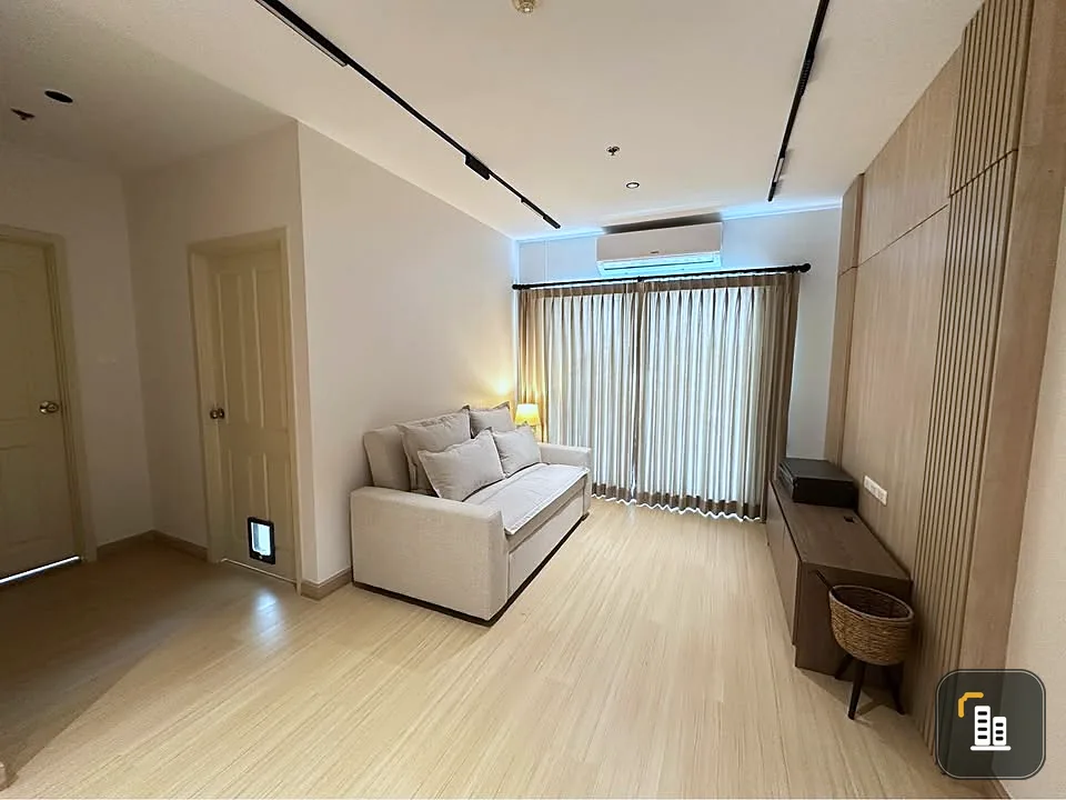 Condo for urgent sale, Supalai Loft, Sai Krai Station, 2 bedrooms, 2 bathrooms, 21st floor, high view, good price, hurry and reserve.
